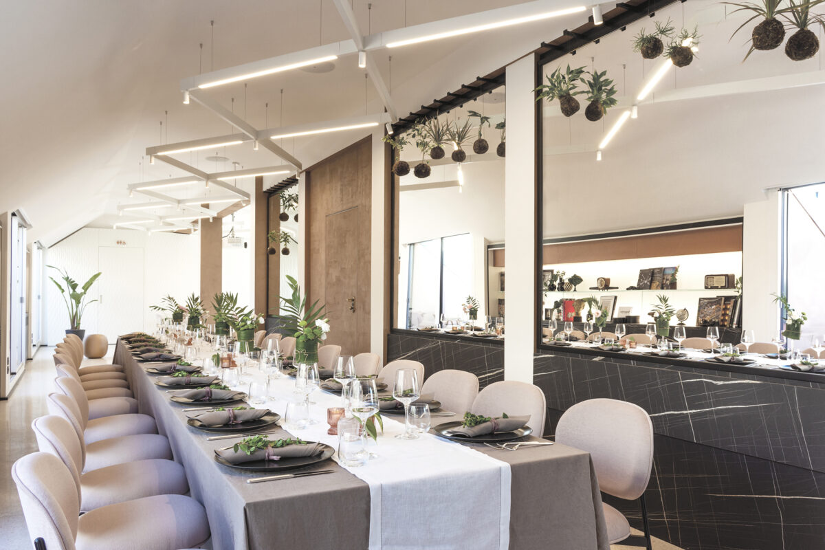 L’arte di pianificare una cena placcée aziendale